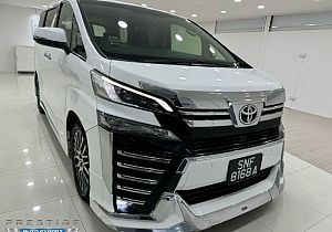 Toyota Vellfire 2.5 CVT Sunroof 2015 White Android Player Body kit